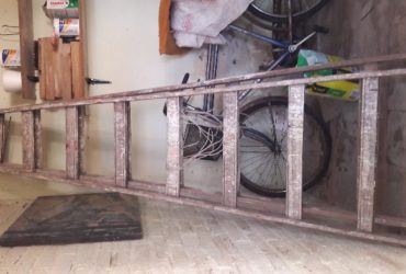 vendo escalera de pintor. usada en buen estado!!