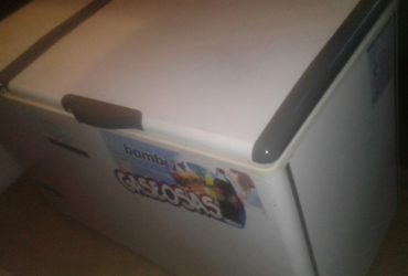 se vende freezer grande 419 l. een excelente estado