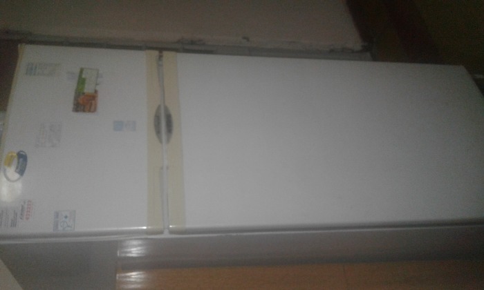 se vende heladera con freezer marca marshallmarshall tropical en excelente estado