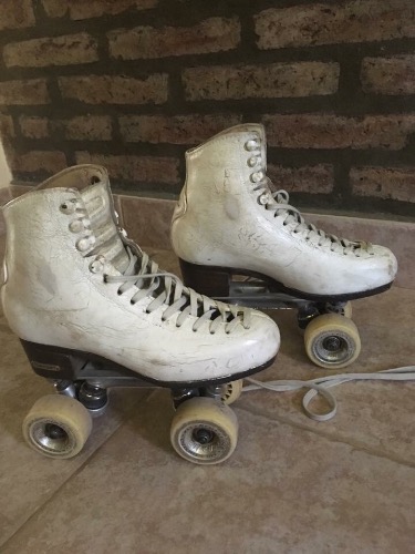 Vendo patines de escuela numero 255 (38). Plancha Atlas, bota Risport, ruedas Giotto.