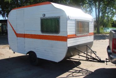 vendo o permuto casilla rodante para 4 personas,cama matrimonio ,cucheta,anafe placar y baño en muy buen estado