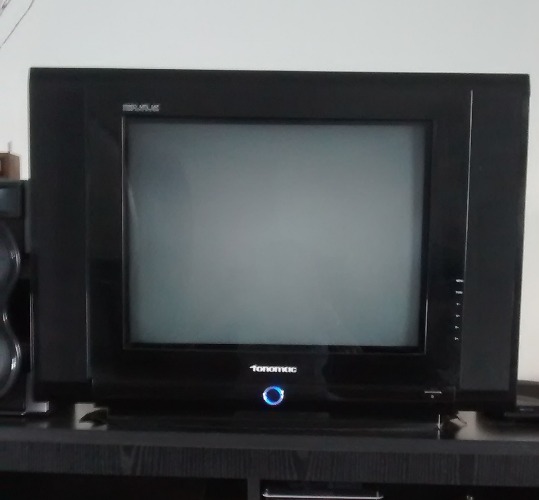 vendo tv tonomac 21″ slim, muy buen estado!!!