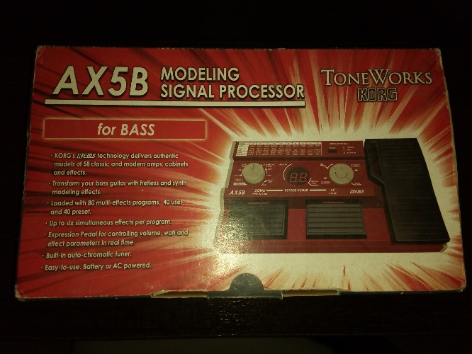 se vende pedalera para bajo korg ax5b im