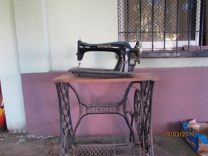 máquina de coser industrial«singer» 31-15 (sin motor)muy buen estado