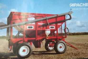 liquido tolva apache aga 2700. capacidad 10.000 kg. motor hidráulico. giro de posición para carga o descarga. con divisorio central. oportunidad
