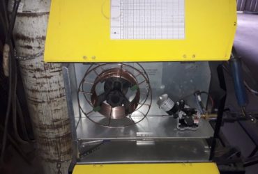 se vende máquina dde soldar con tubo de 10kilo ‘ regulador y una torcha de repuesto