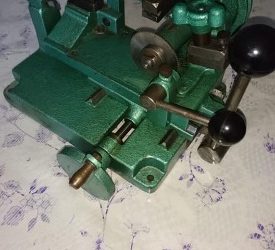 maquina copiadora de llaves doble paleta duplimec sin motor.nueva.se compro y nunca se uso.escucho ofertas razonables.puedo llevar a rosario y zona