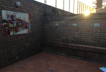 casa de 3 dormitorios + hab. comodín. 3 baños. living. comedor. cocina comedor. lavadero. patio terraza y parrillero. garage exclusivo.228m2 cubiertos