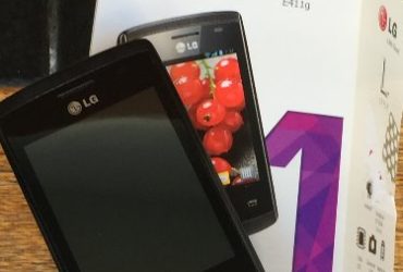 celular smartphone lg optimus l1. sistema operativo android. pantalla hvga de 3. cámara de 2mp. 4 gb memoria. 3g. bluetooth. wi-fi.