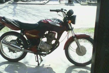 vendo honda cg titan 125 modelo 2002 todos los papeles al día a mi nombre