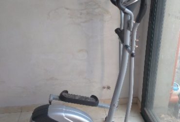caminador elíptico, muy buen estado, poco uso.