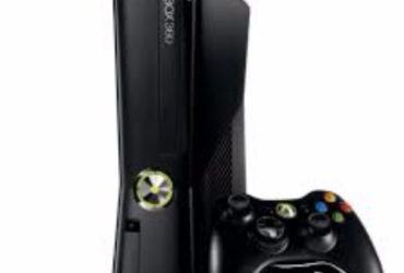 vendo xbox 360 250gb en y 11 juegos originales(gta4 y 5, fifa 14 y 16, pes 13 y 15, nba 2k14, etc) en perfecto estado y funcionando, consulta.