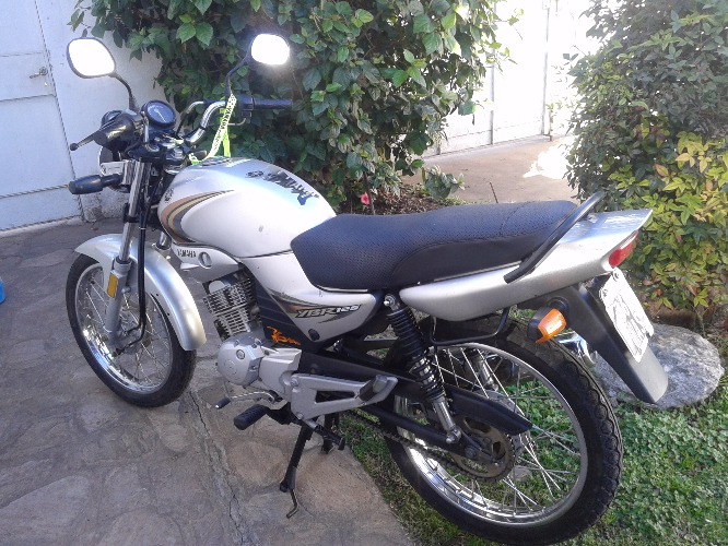 yamaha 125 ybr 2011 en muy buen estado lista para transferir tomaria moto menor valor