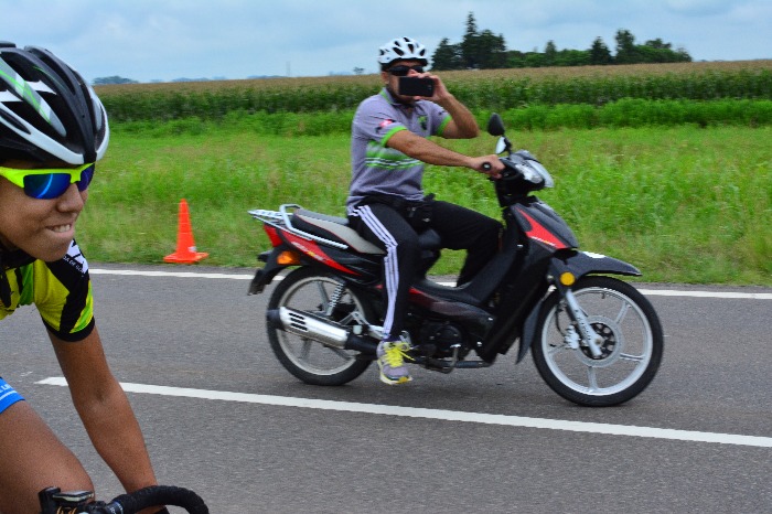 kymco 125 japonesa primera mano, papeles al dia titular, excelente estado “funciona todo correcto” gomas nuevas, arranque elect. y a patada