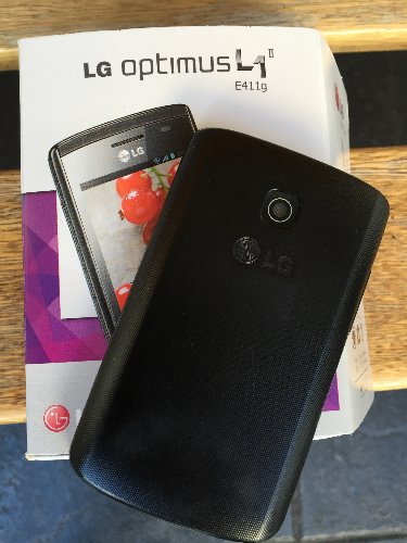 celular smartphone lg optimus l1. sistema operativo android. pantalla hvga de 3. cámara de 2mp. 4 gb memoria. 3g. bluetooth. wi-fi.