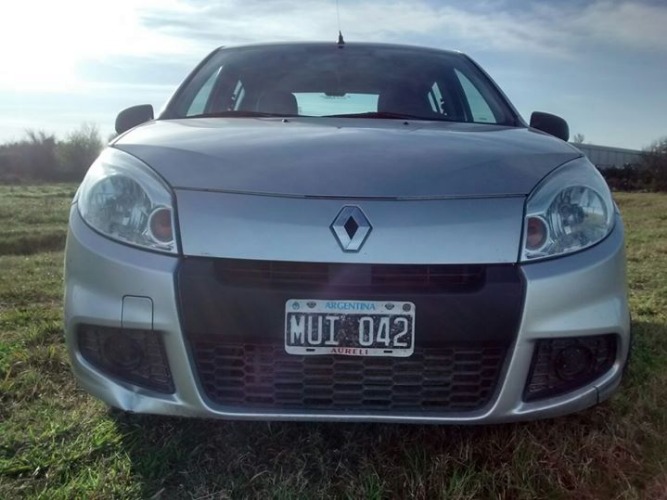 vendo sandero 1.6 2013 primera mano – 80.000 km –