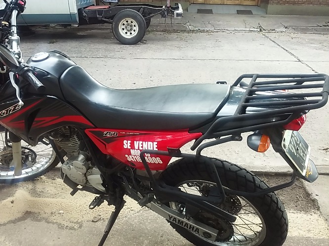 vendo yamaha xtz 250 2013 con accesorios varios, cubiertas nuevas, bi-xenon, negociable, 54.000km, lista para viajar.-