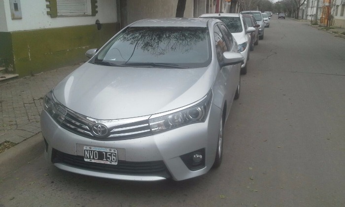 toyota corolla linea nueva. mod. 2014. 10000 km. unica mano.