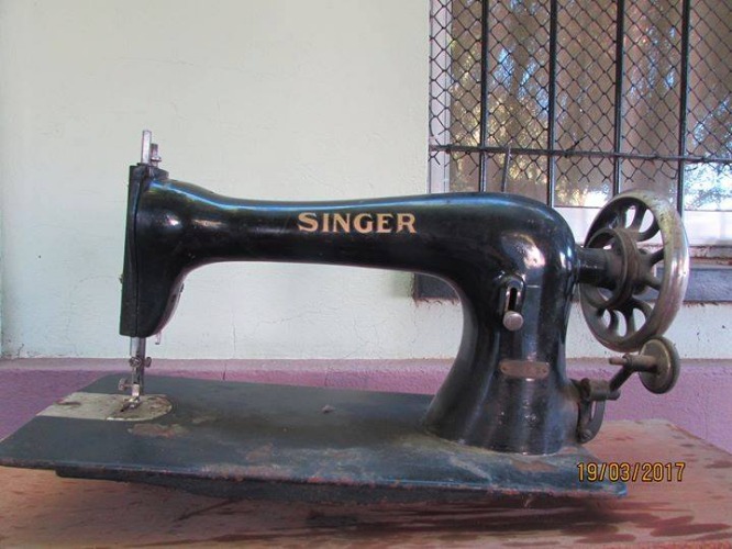 máquina de coser industrial«singer» 31-15 (sin motor)muy buen estado