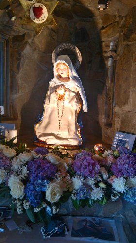 salta virgen del cerro. salida jueves 28/4 incluye transporte en omnibus 2 noches hotel samka*** desayuno buffet traslados. cupos limitados