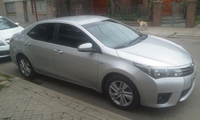 toyota corolla linea nueva. mod. 2014. 10000 km. unica mano.