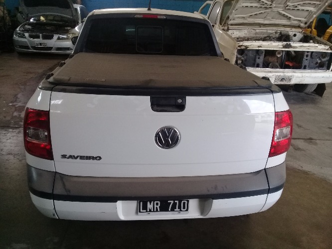 vendo vw saveiro cabina extendida 2012, nafta con equipo gnc de 5ta. generacion, motor 1.6, color blanco, con cobertor y lona bracco, pap. al dia.