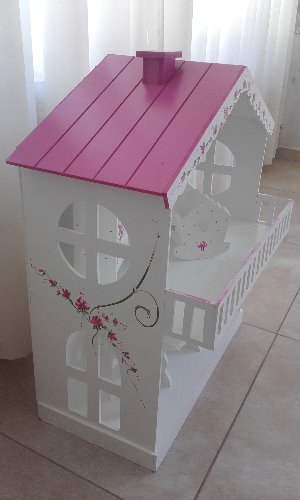 vendo!!precio lanzamiento para las primeras 10 casitas de madera con o sin accesorios.medidas 50×25 de ancho.-consultas por watsapp de 9 a 18hs.