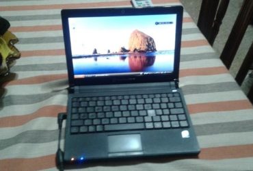 vendo netbook nueva cargador bateria 
$ 4000 
consultar cel 3471584493