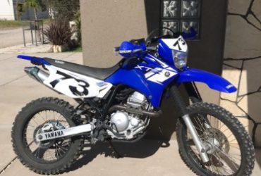 vendo yamaha xtz 250  mod2014 con 5500km, impecable, sin detalles!
inyección electrónica, con accesorios y piezas originales.
acepto permuta (- valor)