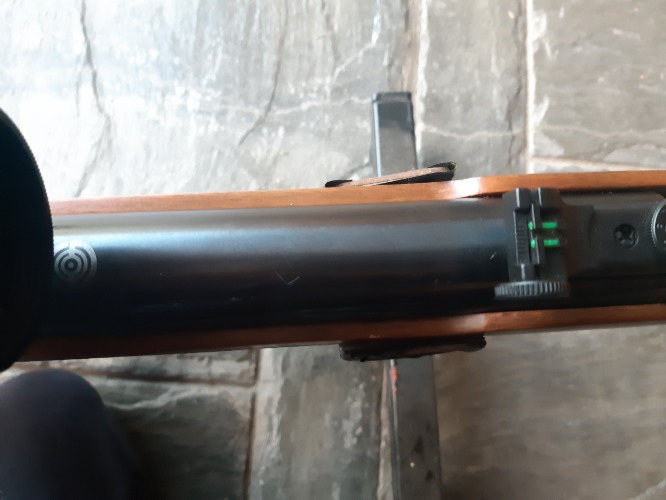Vendo rifle aire comprimido stoeger x50 con mira telescopia stoeger 3-9×40 tiene solamente 1000 disparos de regalo dos cajas de balines: stoeger x-hun
