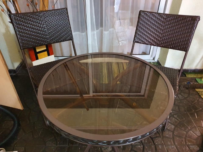 vendo jueguito de ratàn nuevo de tres piezas