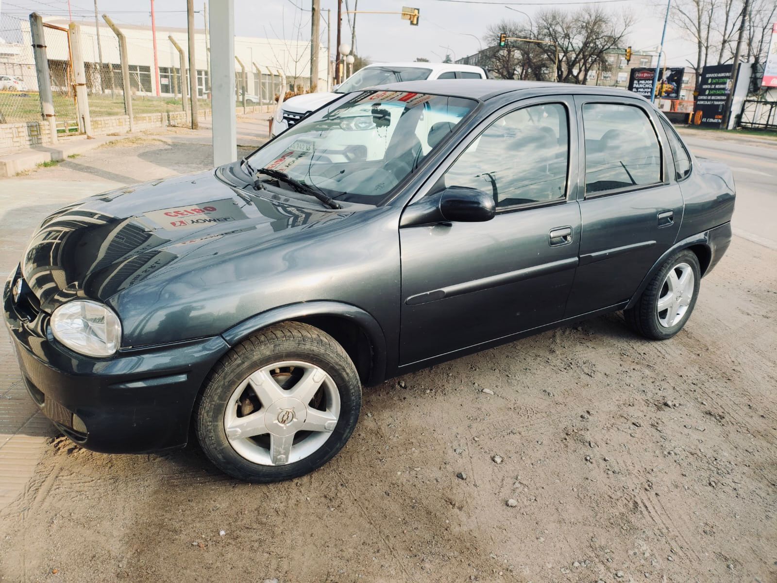 CORSA CLASSIC 2008 CON GNC