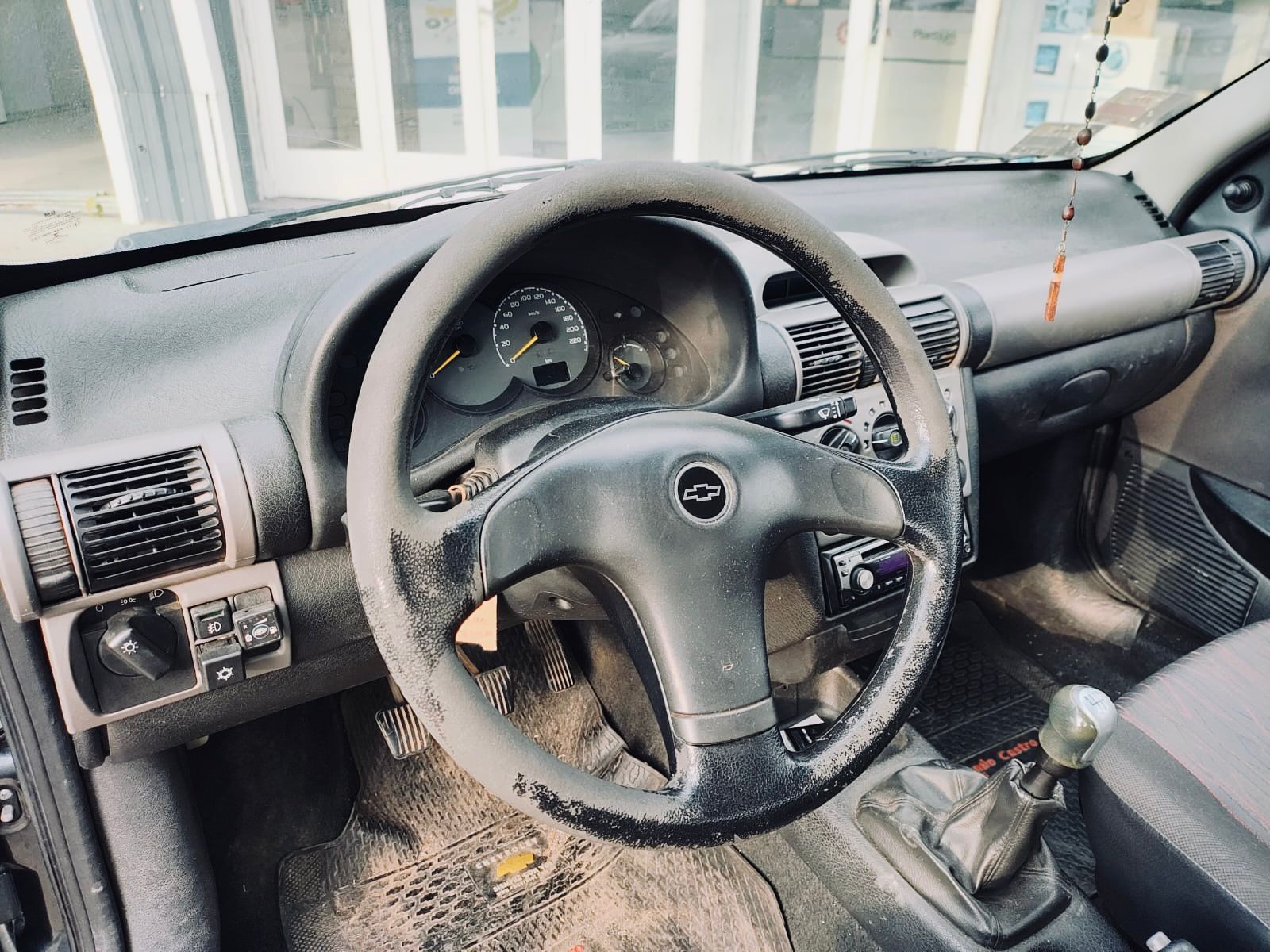 CORSA CLASSIC 2008 CON GNC
