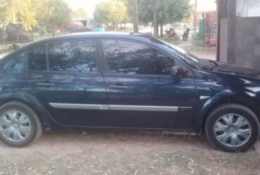 VENDO Renault Megane MODELO 2009 NAFTA G