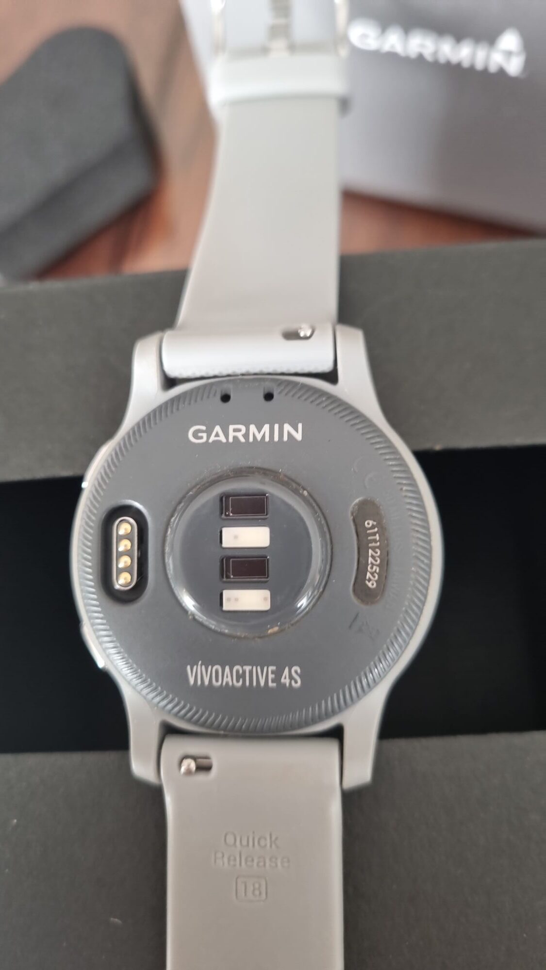 Reloj garmin viveactive s4