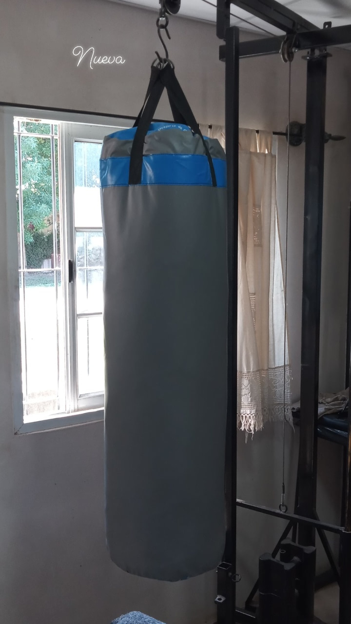 Bolsas de boxeo nuevas.
